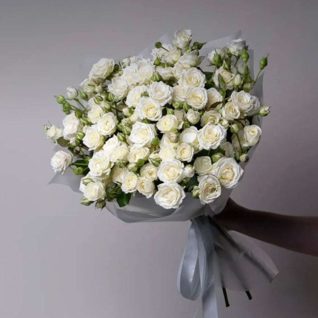 Creamy Spray Roses — Luxe Mono Bouquet